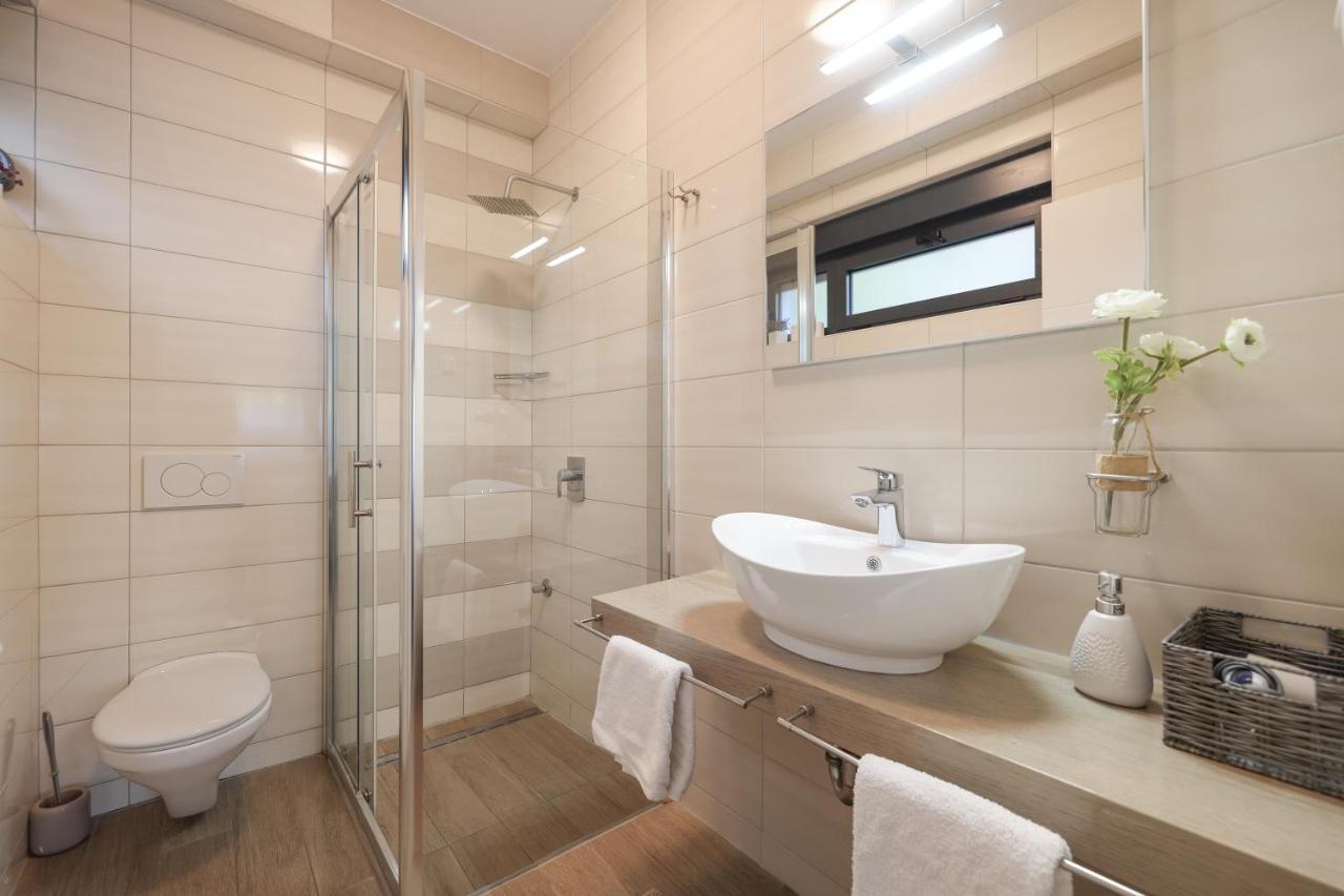 Apartments Mato ซาดาร์ ภายนอก รูปภาพ